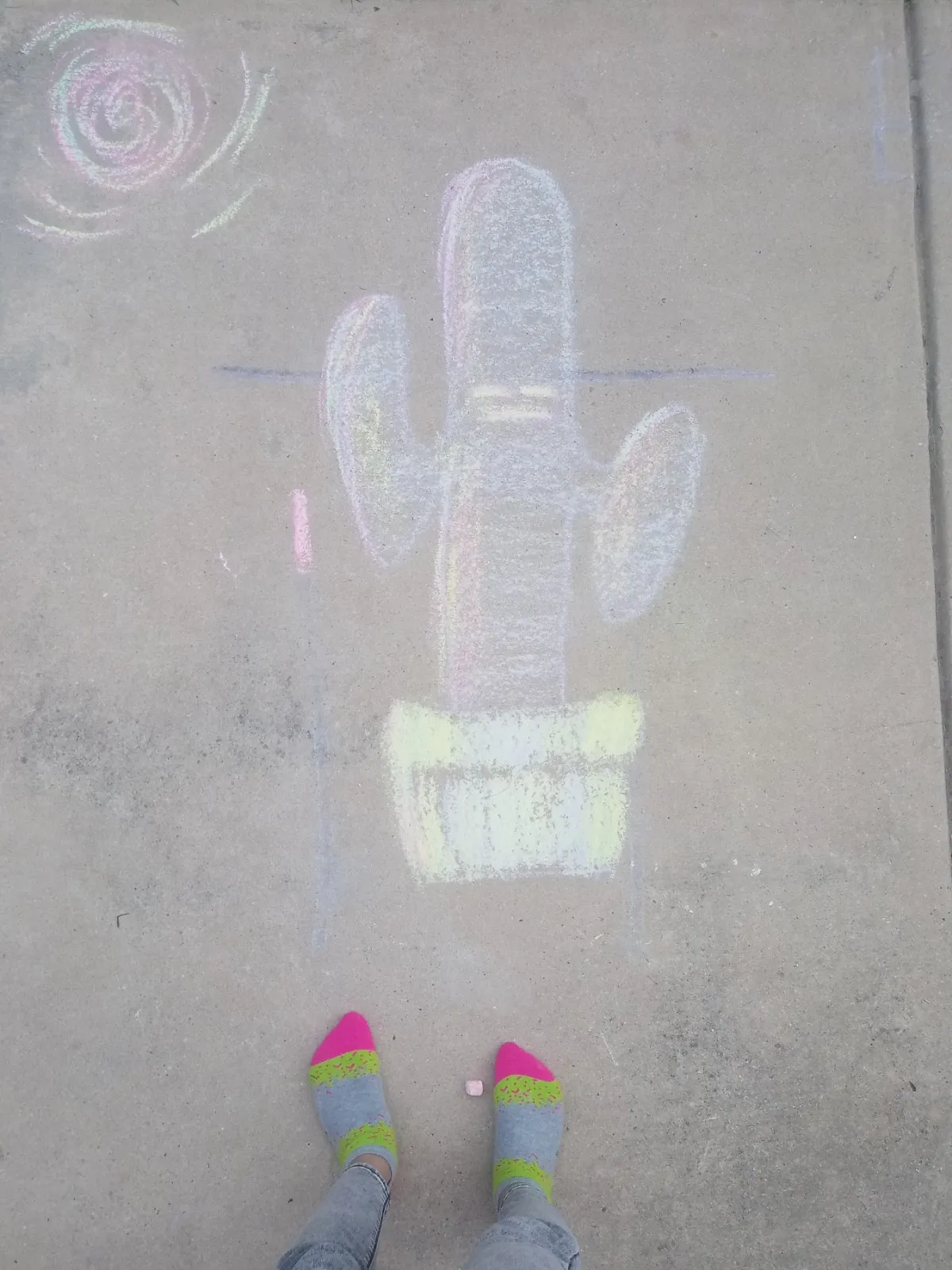 I Made Random Chalk Drawings Using 4 Colors