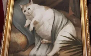 30 Of The Most Bizarre Things Posted On "Thrift Store Art"