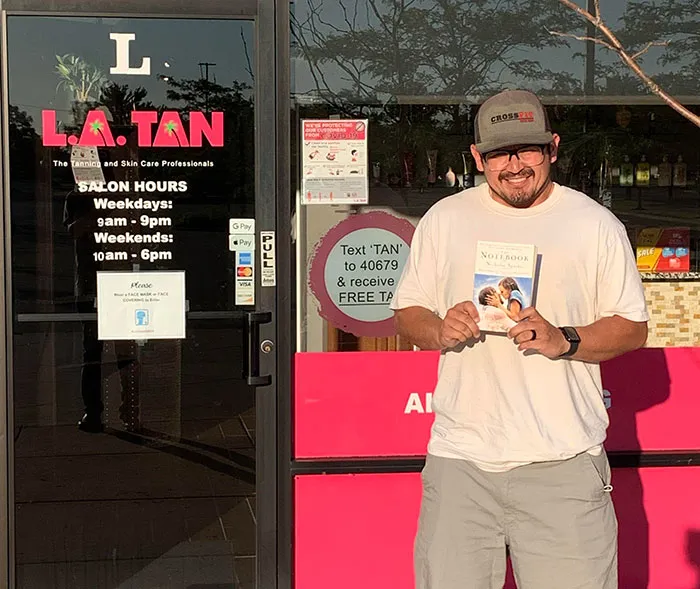 Los mexicanos no necesitamos salones de bronceado