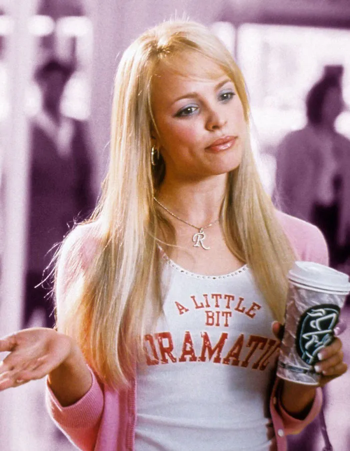 Rachel Mcadams, 25 años, como Regina George de 17 en Chicas malas