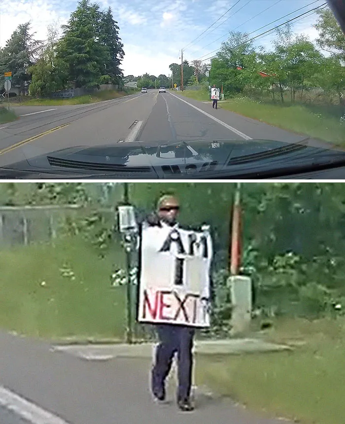 #blacklivesmatter Manifestante solitario en Lacey, es bueno ver esto en la comunidad rural también