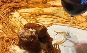 35 People Who Got Some Of The Most Ridiculous Food Servings In The Restaurant Business (New Pics)