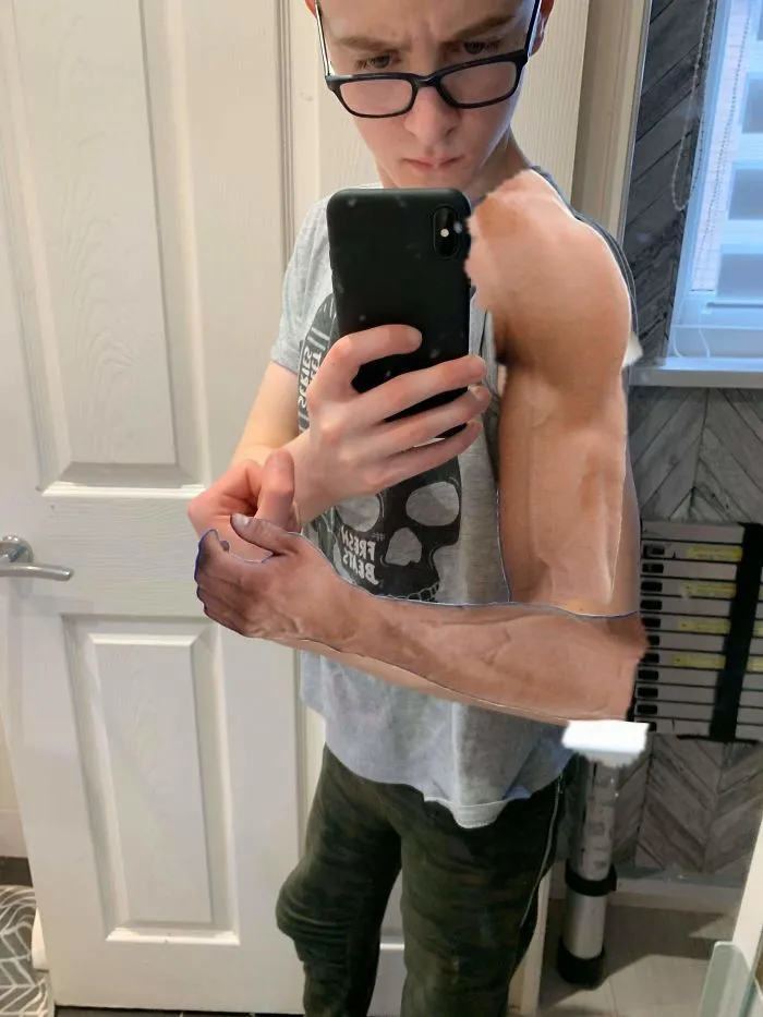 Damn He's Ripped