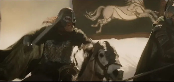 En el Retorno del Rey, durante la carga de los Rohirrim, Peter Jackson pidió que solo pudieran estar delante los extras que hubieran leido el libro y conocieran bien esta escena y su importancia