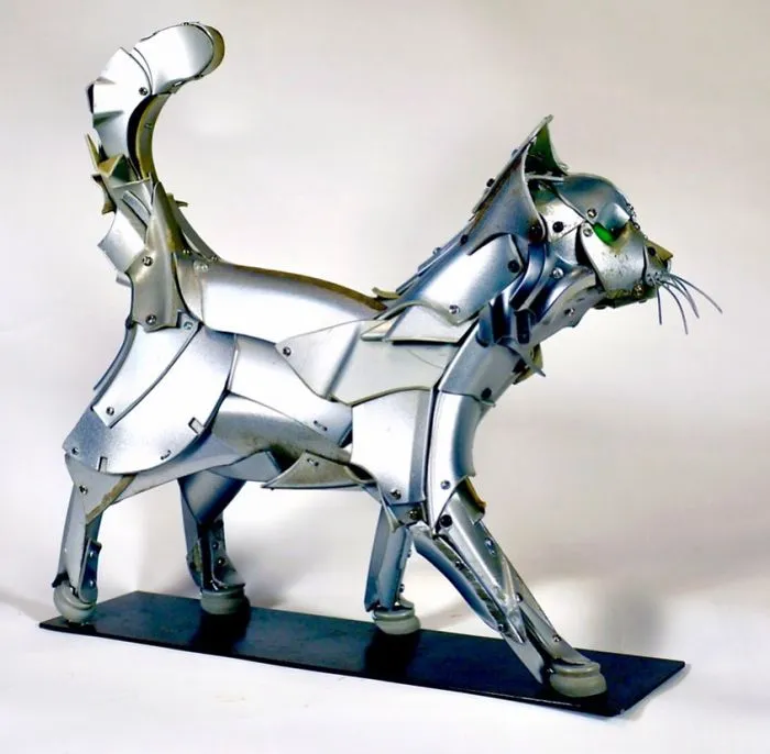 This Artist Turns Old Parts Into Beautiful Sculptures Of Animals (50 New Pics)