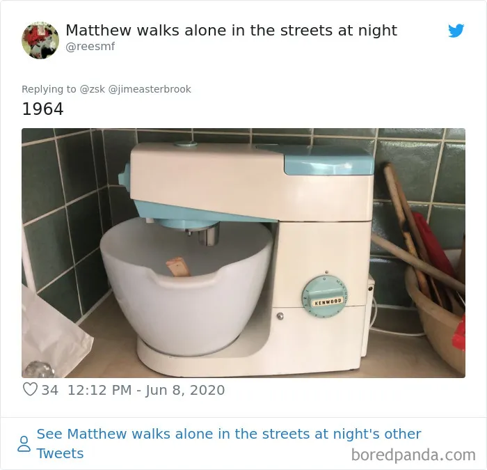 30 People Share The Oldest Gadgets They Own And Still Use To This Day