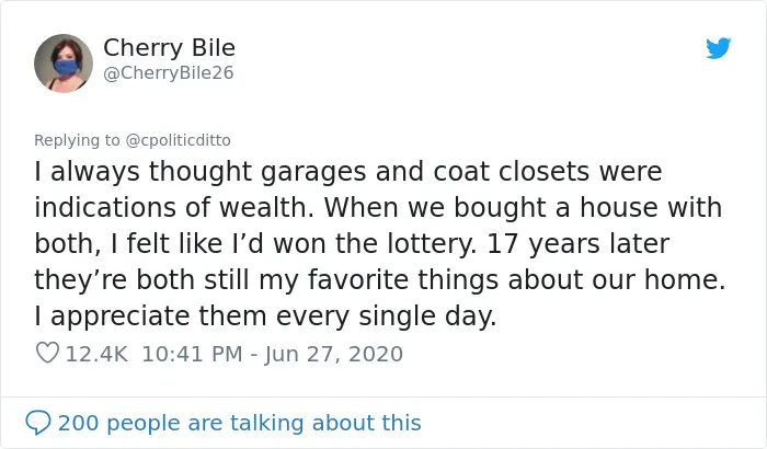 People Share Things They Thought Were Indicators Of Wealth When They Were Kids (30 Tweets)