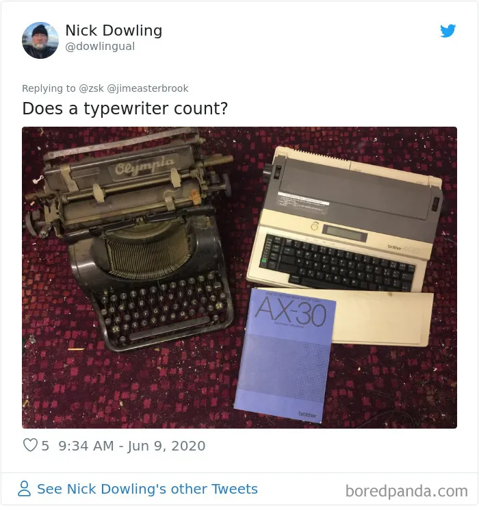 30 People Share The Oldest Gadgets They Own And Still Use To This Day