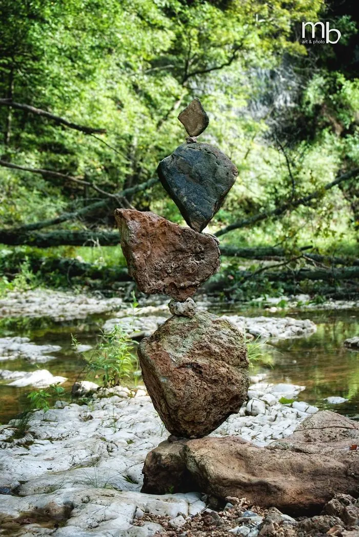 I've Been Practicing Stone Balancing For 10 Years, It's The Best Kind Of Meditation For Me (50 New Pics)