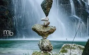 I've Been Practicing Stone Balancing For 10 Years, It's The Best Kind Of Meditation For Me (50 New Pics)