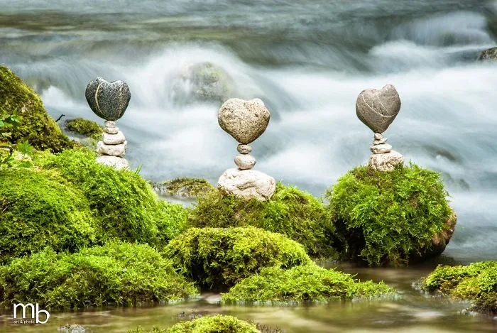 I've Been Practicing Stone Balancing For 10 Years, It's The Best Kind Of Meditation For Me (50 New Pics)
