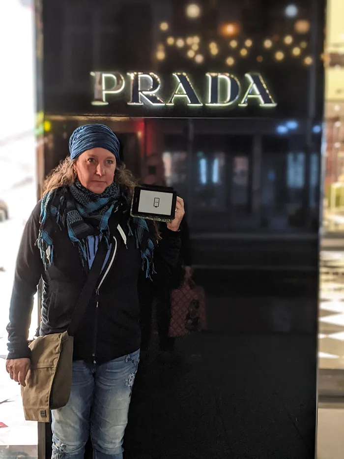 Frente a Prada