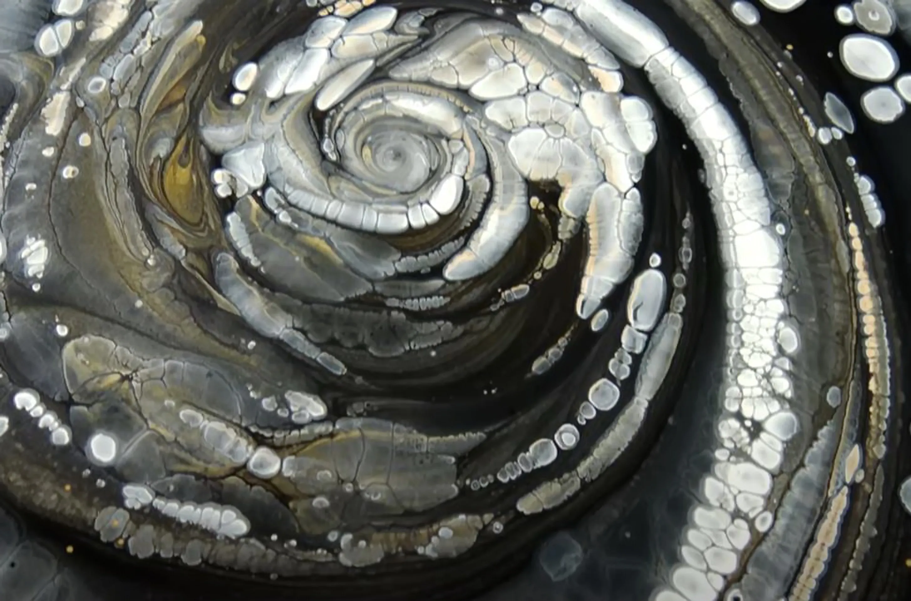 Wormhole ~ Acrylic Pour Painting With Funnel ~ Easy Acrylic Pouring Technique?