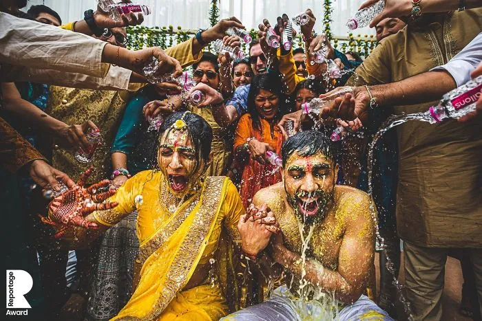Estos fotógrafos han enviado a nuestro concurso las mejores fotos espontáneas en bodas, y aquí están las 22 mejores