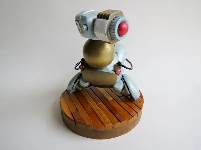 Tiny 'Bot