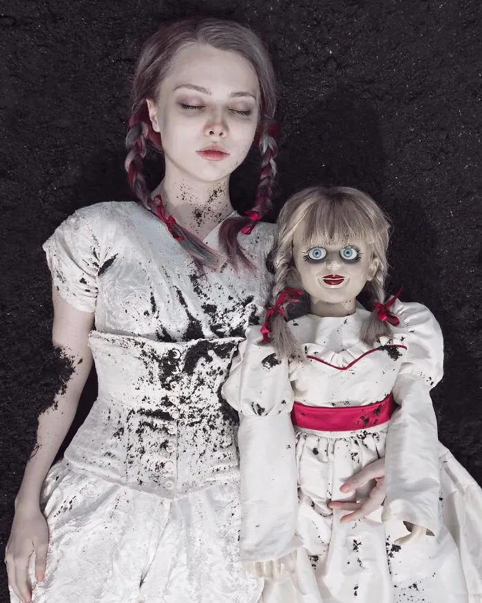 Russian Artist Gained 4.5M Followers By Taking Bizarre And Thought-Provoking Photos (35 Pics)