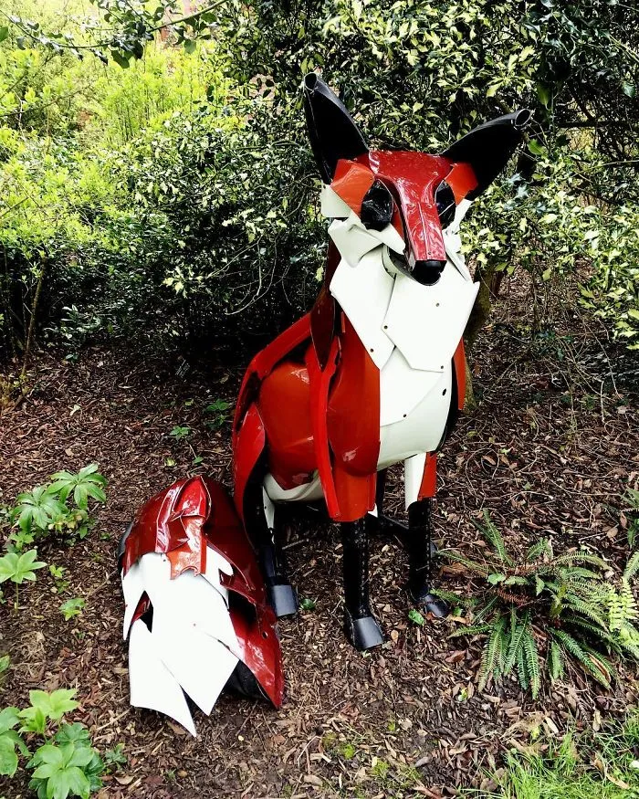This Artist Turns Old Parts Into Beautiful Sculptures Of Animals (50 New Pics)
