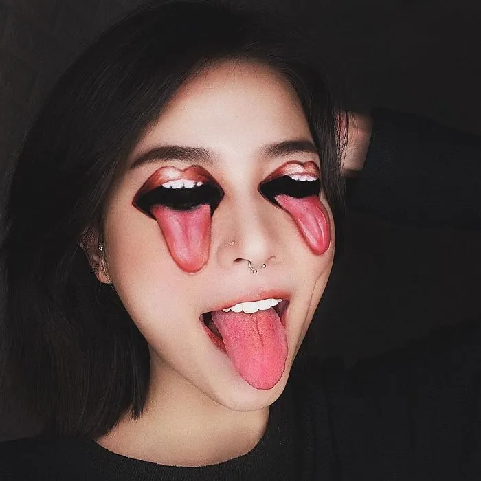 This Self-Taught Artist Can Transform Herself Into Mind-Bending Optical Illusions (25 Pics)