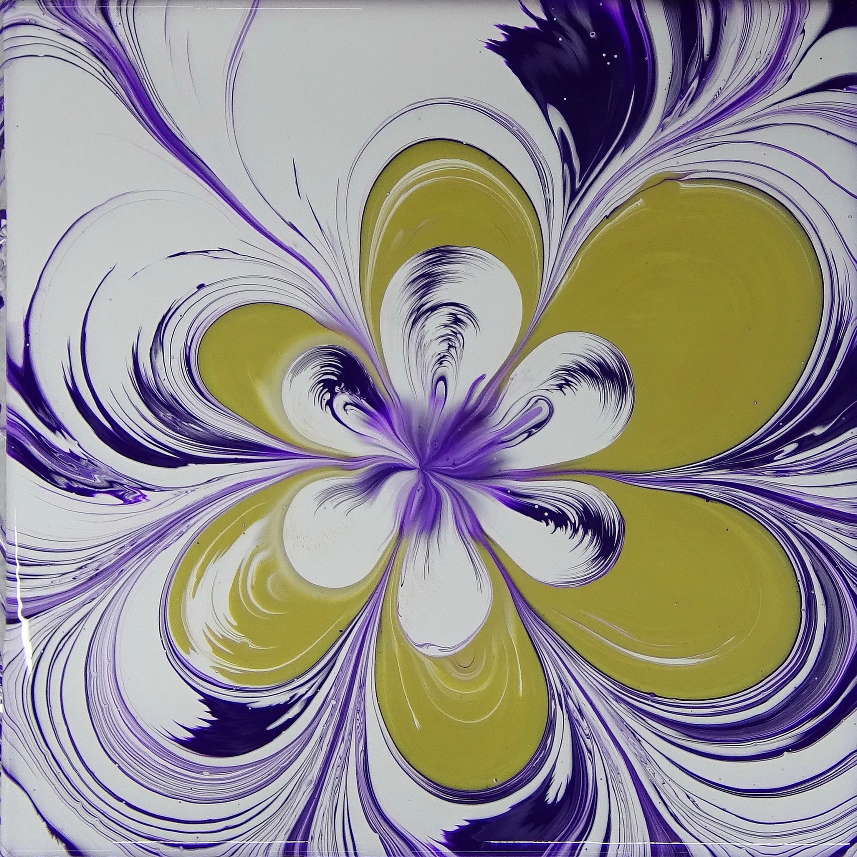 Paint Kiss With Violet, White And Gold ~ Spin Art ~ Acrylic Pour Painting