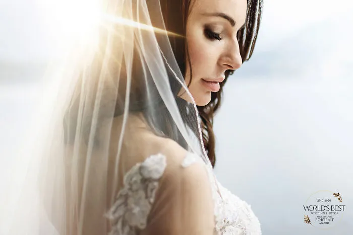 Her Look, That Light - You Can't Stop Looking