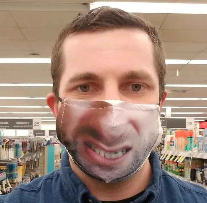 People Share Their Custom Face Mask Fails And Here Are 14 Of The Creepiest And Funniest Ones