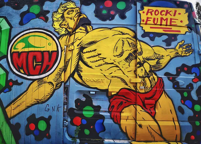 I Capture Street Art Walking Around London