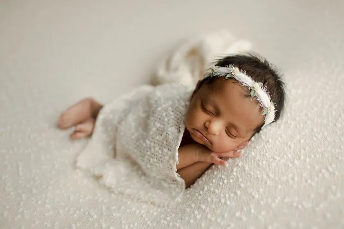 I Photograph Beautiful Newborn Babies
