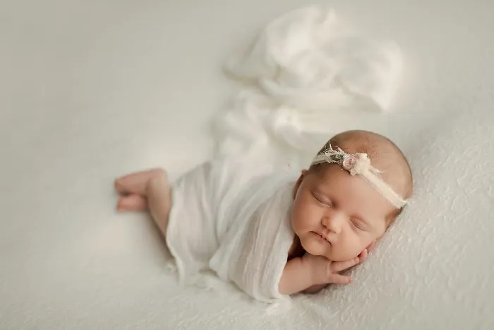 I Photograph Beautiful Newborn Babies