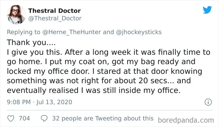 30 Times Intelligent Adults With Numerous Degrees Acted So Stupidly, It Resulted In Lots Of Embarrassment