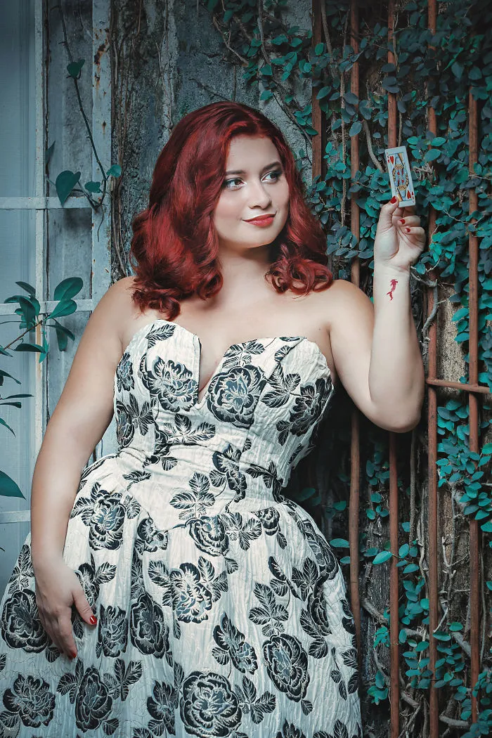 I Capture The Queen Of Hearts