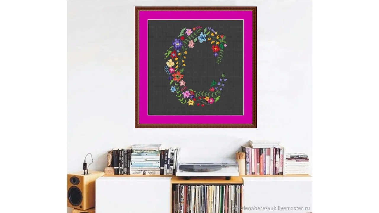 I Spend 45 Hours To Understand How To Cross Stitch On Black Canvas