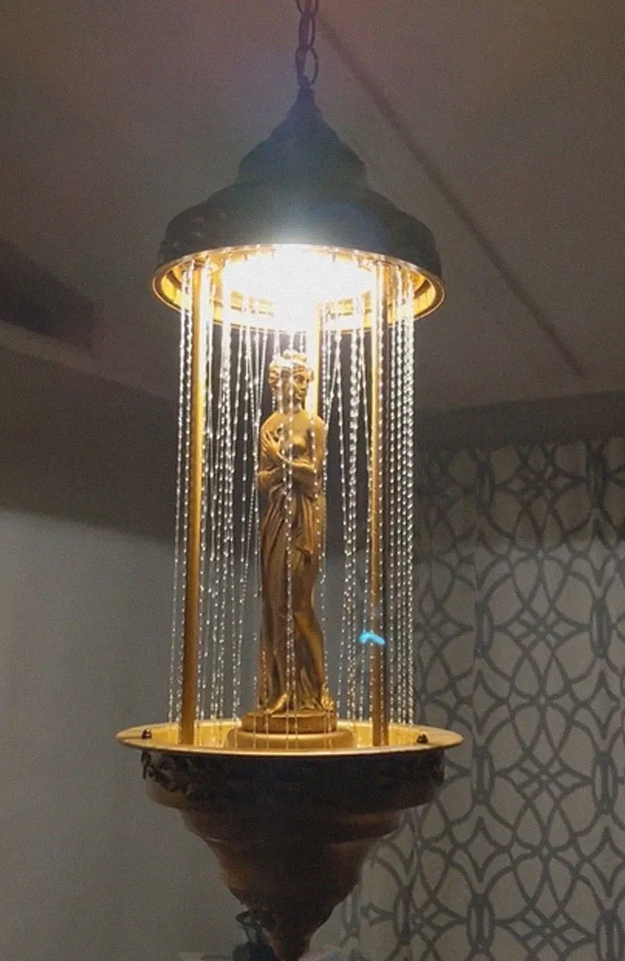 When I Was A Little Girl, My Grandmas' Had One Of These Rain Lamps And I Was Absolutely Memorized By It. I Thought It Was The Most Beautiful Thing Hanging In Their Pepto-Bismol Pink Painted Living Room