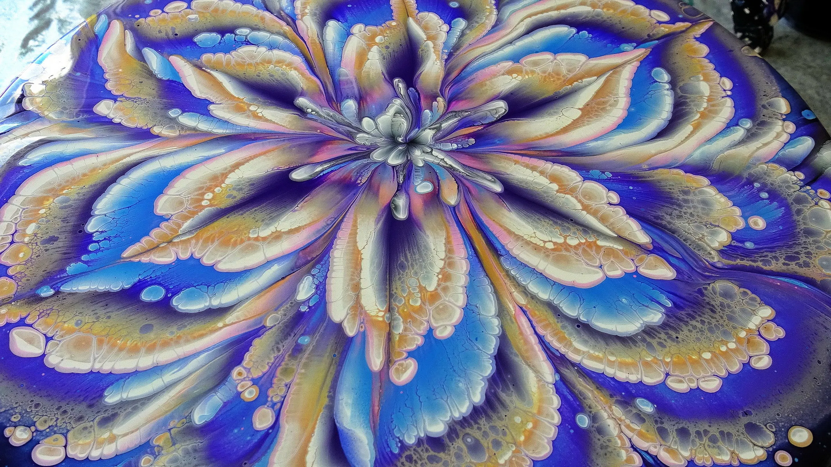 Acrylic Spin Flower Painting ~ Cup Bottom Reverse Flower Dip ~ Step By Step ~ Paint #withme
