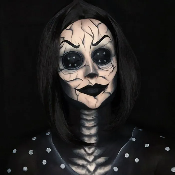 This Makeup Artist Can Turn Herself Into Anything (63 Pics)