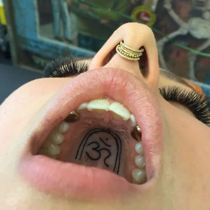 This Tattoo Artist Uses Unconventional Body Parts As His Canvas, Here Are His 23 'Secret' Tattoos On The Roof Of The Mouth