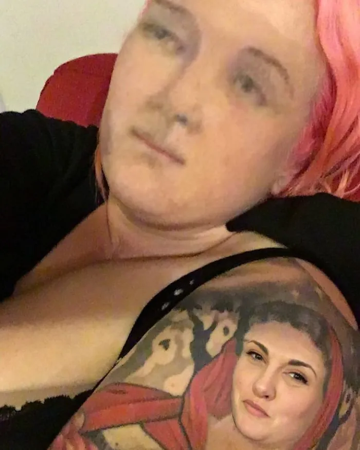 People Are Face Swapping Tattoos On Their Body, And Here Are 30 Unsettling Results