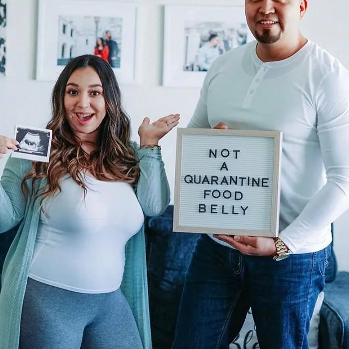 33 Couples That Failed At Social Distancing And Revealed These "Quarantine Baby" Announcements
