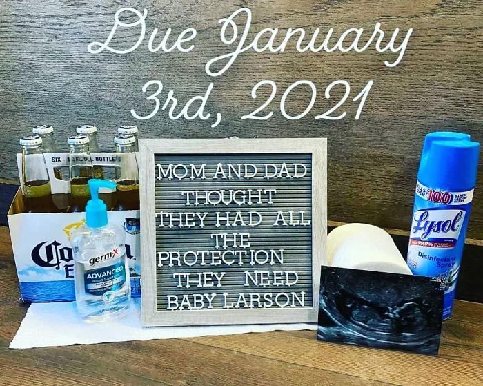 Quarantine-Pregnancy-Announcement-Ideas