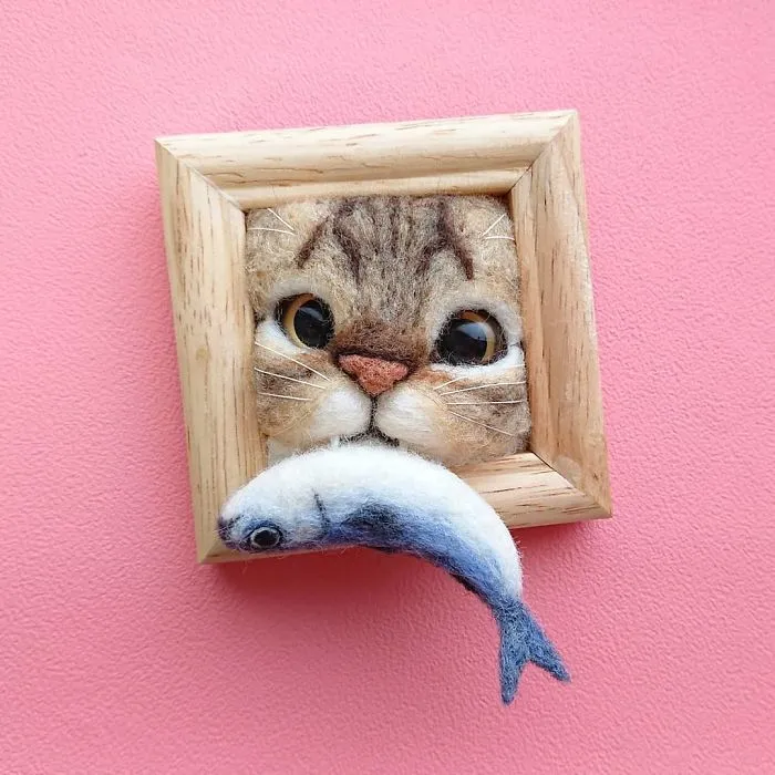 Here Are 30 Of This Japanese Felt Artist's Cutest Cat Frames