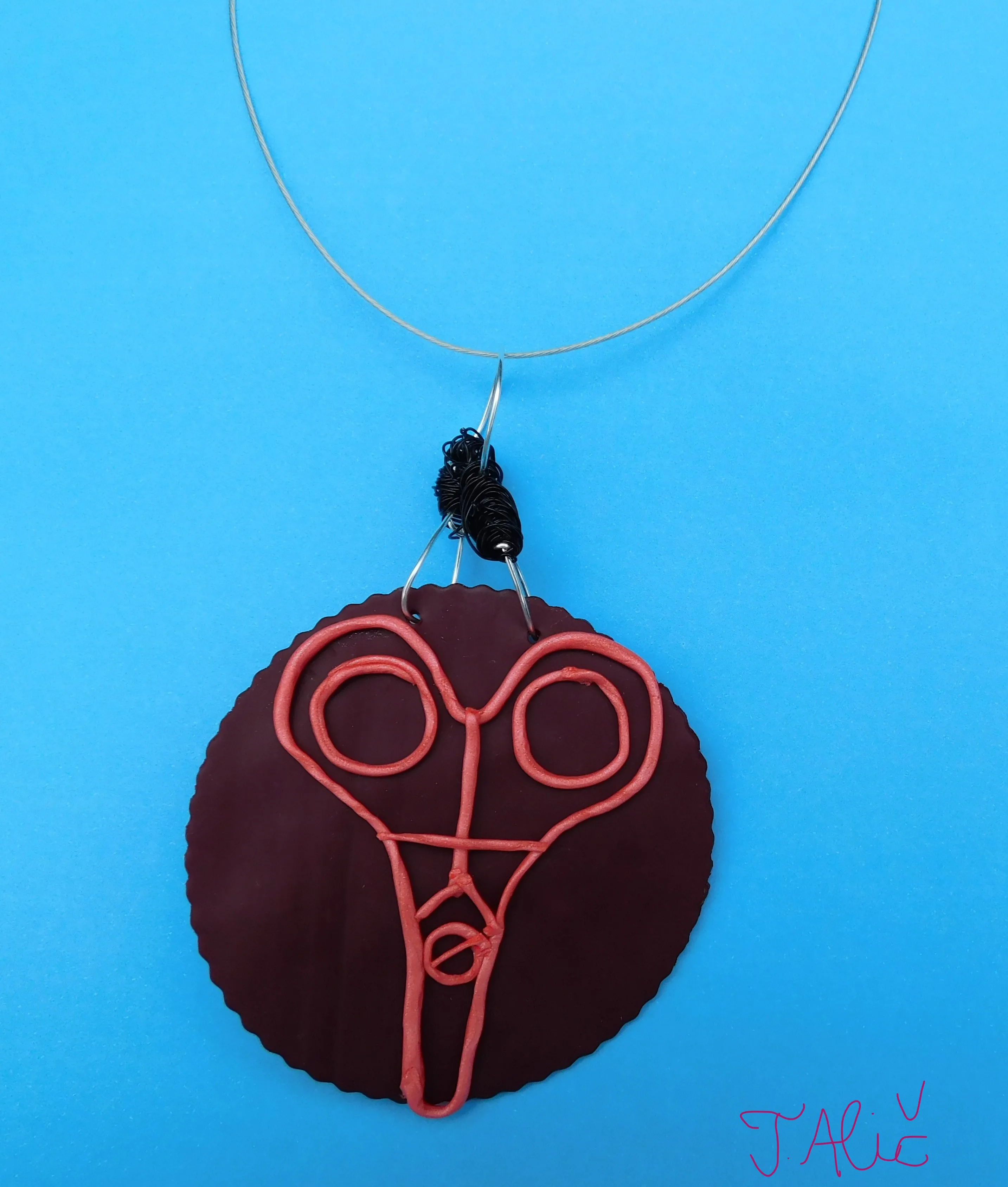 Handmade Necklace: Scissors