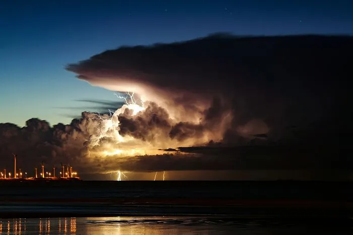 Lightning And Wind