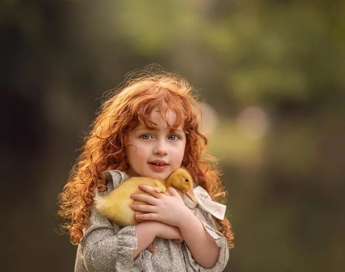 We Raised Two Ducks For A Month And Here Are My Daughter's Adventures With These Little Fellows (16 Pics)