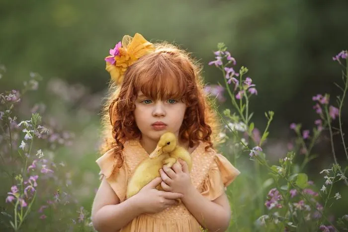 We Raised Two Ducks For A Month And Here Are My Daughter's Adventures With These Little Fellows (16 Pics)