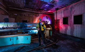 I Camp Alone In Abandoned Places To Photograph Them At Night With A Lot Of Light (17 New Pics)