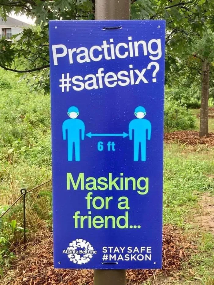 22 Funny, Straightforward Signs About The Coronavirus Situation Put Up By Shops And Restaurants