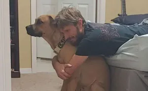 50 Dads Who Didn’t Want The Damn Pet In Their Lives