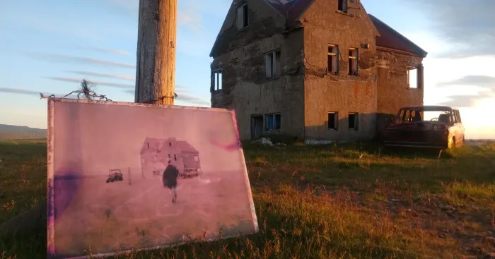 I'm Leaving Artwork In Random Places In Iceland (19 Pics)