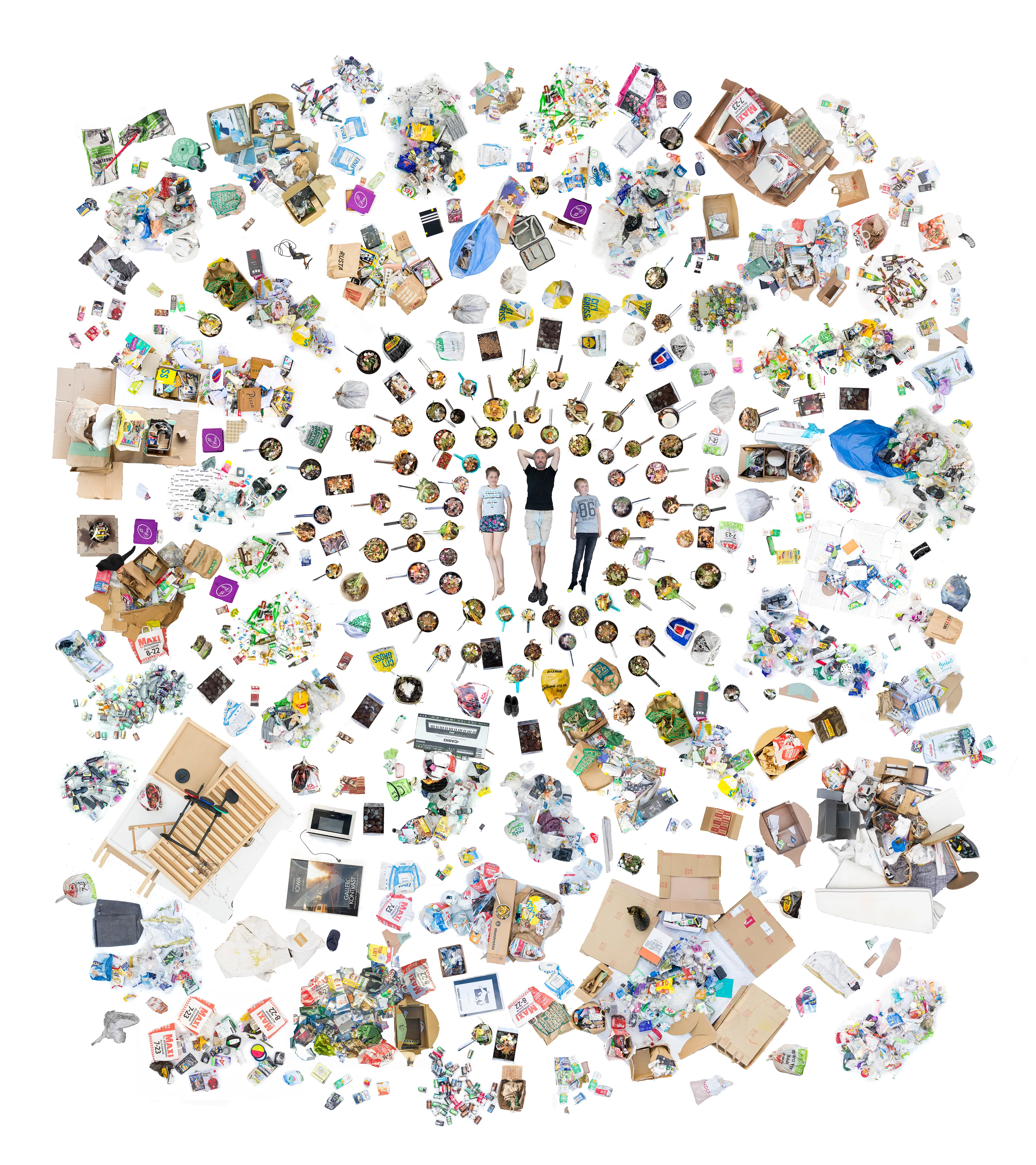 Ever Wondered How Much Trash You Throw Away In A Year? This Is What It Looks Like.