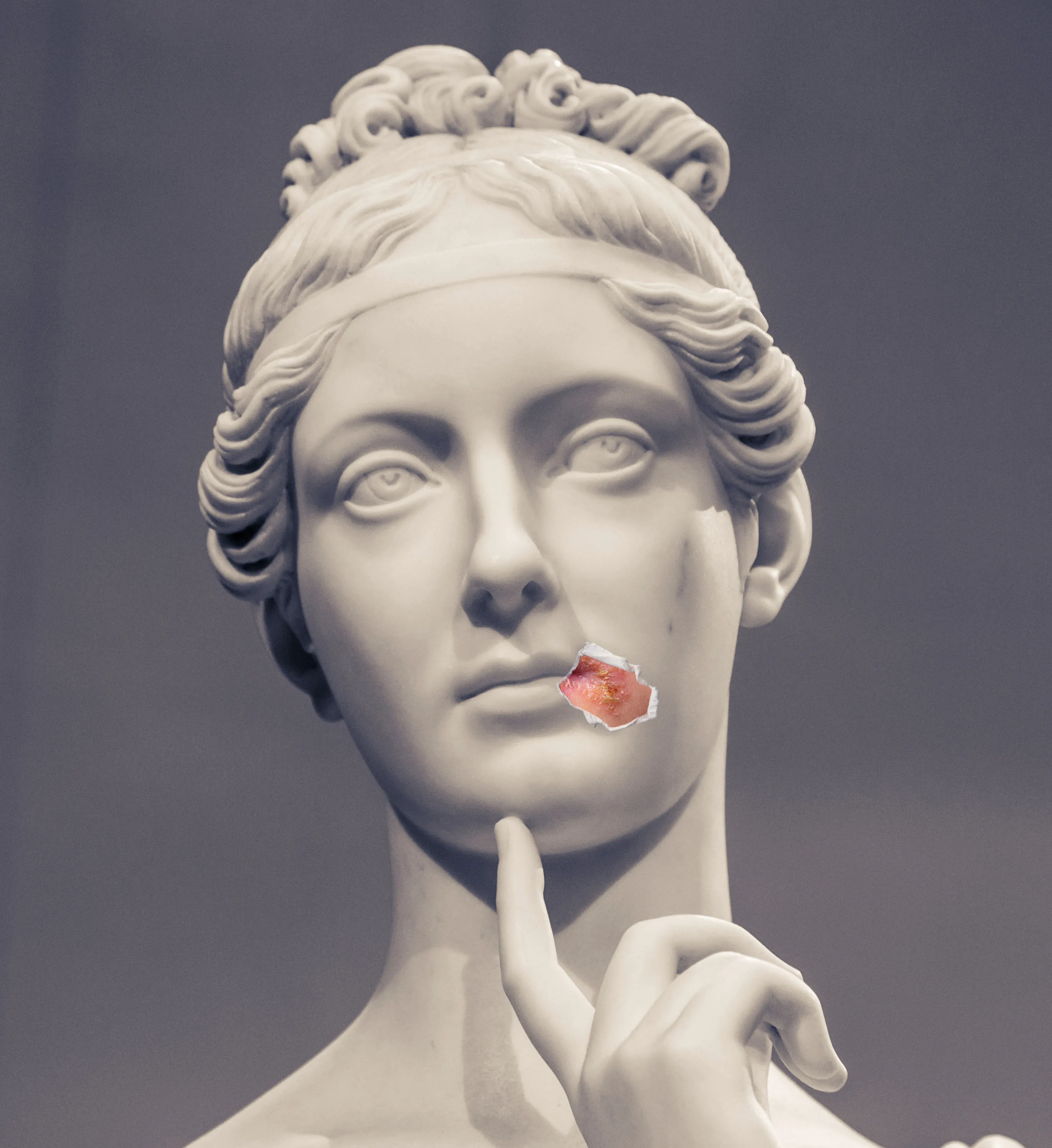 Artist Shares Body-Positive Message Through Greek Statues