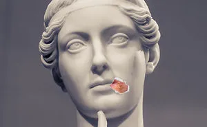 Artist Shares Body-Positive Message Through Greek Statues